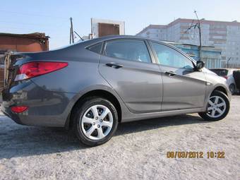2012 Hyundai Solaris Photos