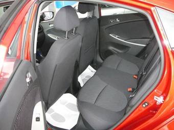 2012 Hyundai Solaris Photos