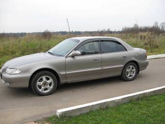 1996 Hyundai Sonata Photos