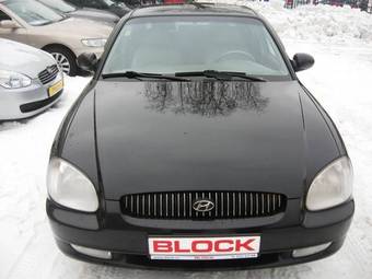 2001 Hyundai Sonata Pictures