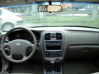 2001 Hyundai Sonata Pictures