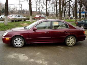 2001 Hyundai Sonata Photos