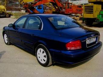 2002 Hyundai Sonata Pictures