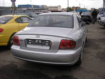 2002 Hyundai Sonata Images