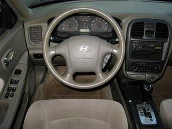 2002 Hyundai Sonata Pictures