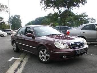 2003 Hyundai Sonata Photos