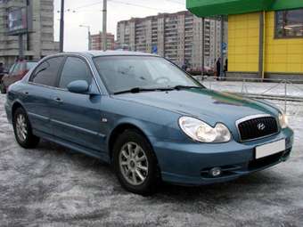 2003 Hyundai Sonata Photos