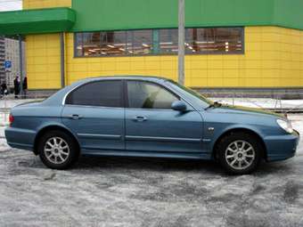 2003 Hyundai Sonata Pictures