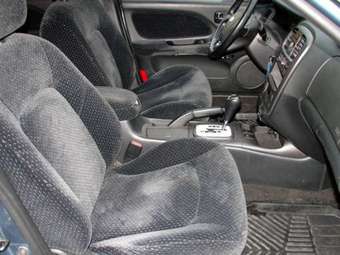 2003 Hyundai Sonata Pictures