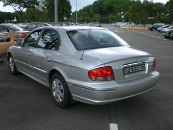 2003 Hyundai Sonata Images