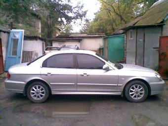 2003 Hyundai Sonata Photos