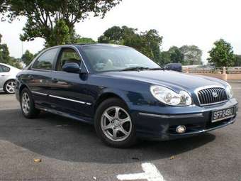 2004 Hyundai Sonata Images