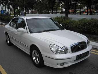 2004 Hyundai Sonata Pics