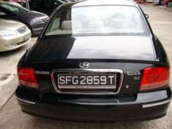 2004 Hyundai Sonata Photos