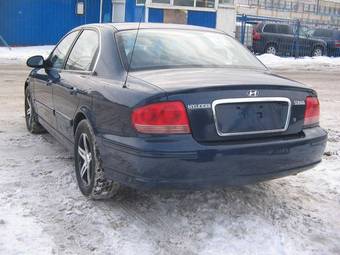 2004 Hyundai Sonata Photos