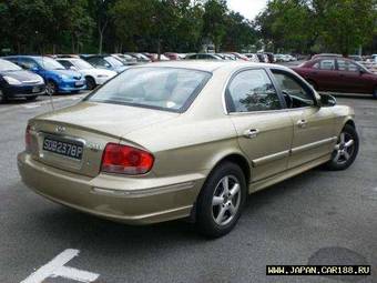 2004 Hyundai Sonata Images