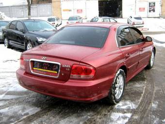 2004 Hyundai Sonata Pictures