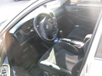 2004 Hyundai Sonata Photos