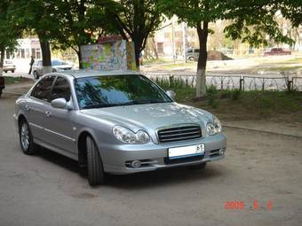 2004 Hyundai Sonata Pictures