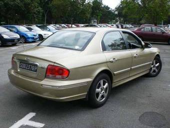 2004 Hyundai Sonata Pictures