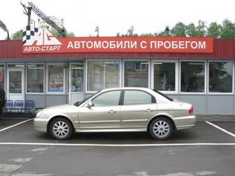 2004 Hyundai Sonata Photos