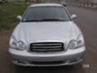 2004 Hyundai Sonata Photos