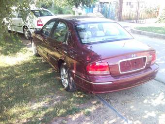 2004 Hyundai Sonata Photos