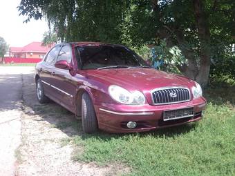 2004 Hyundai Sonata Photos