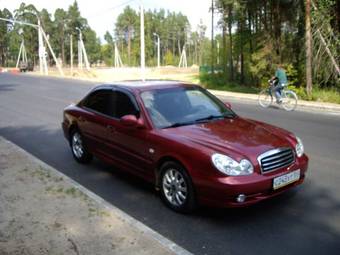 2004 Hyundai Sonata Photos