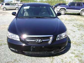 2005 Hyundai Sonata Pictures