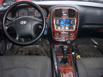 2005 Hyundai Sonata Pics