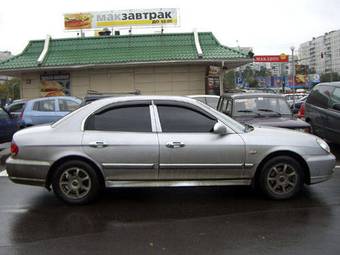 2005 Hyundai Sonata Images