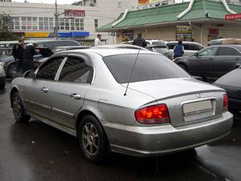 2005 Hyundai Sonata Pictures