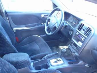 2005 Hyundai Sonata Pics