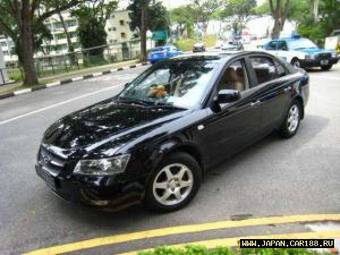 2005 Hyundai Sonata Images