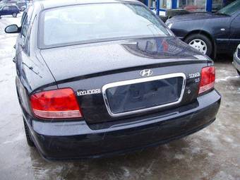 2005 Hyundai Sonata Photos