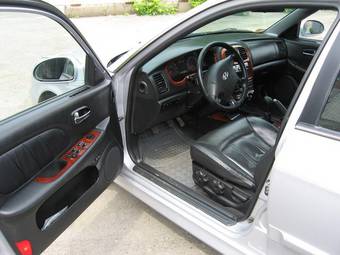 2005 Hyundai Sonata Photos