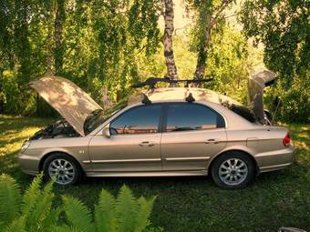 2005 Hyundai Sonata Photos