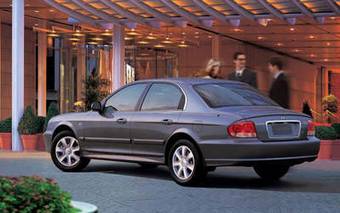 2009 Hyundai Sonata Pics