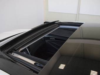 2010 Hyundai Sonata Photos