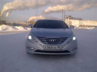 2010 Hyundai Sonata Pictures