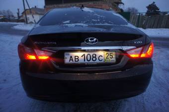 2010 Hyundai Sonata Photos