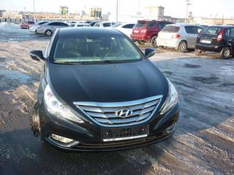 2010 Hyundai Sonata Pictures
