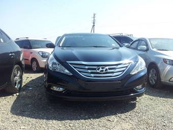 2010 Hyundai Sonata Pictures