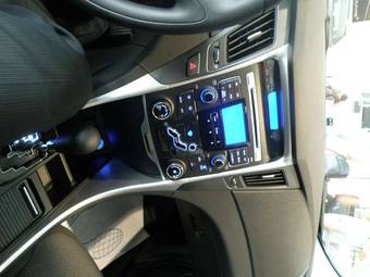 2011 Hyundai Sonata Photos