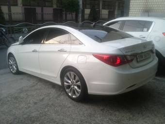 2012 Hyundai Sonata Photos