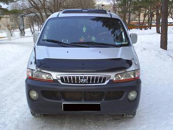 1997 Hyundai Starex Photos