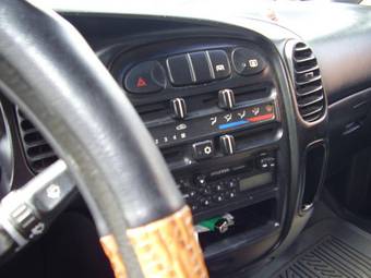 1998 Hyundai Starex Photos