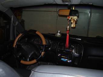1998 Hyundai Starex Pictures