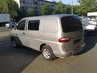 1999 Hyundai Starex Pictures